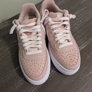 Nike Court Vista Alta Women's Tennis Shoes- Size 7